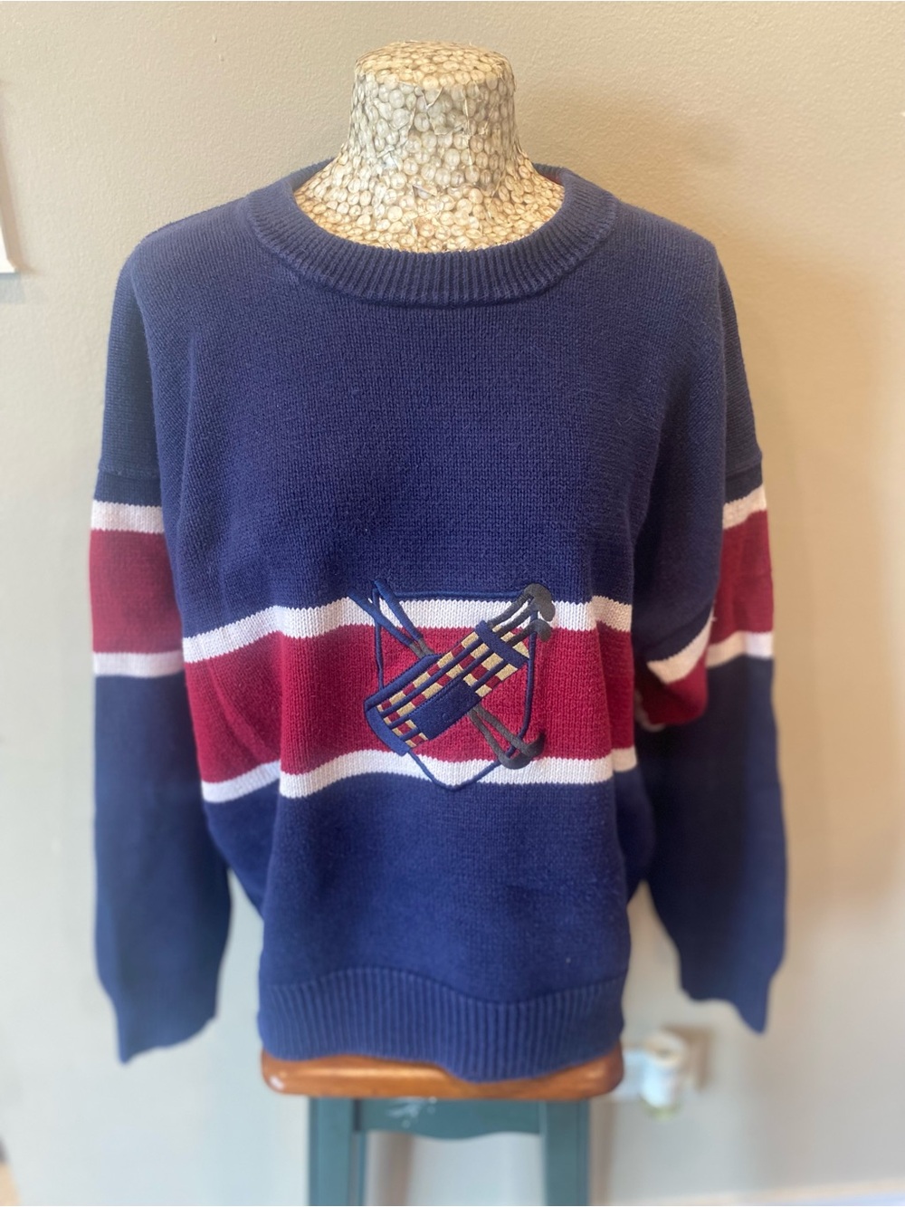 Vintage 90s Golf club Men's Navy Stripe Crewneck Sweater with Red Accent
